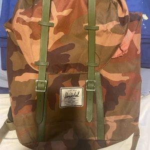 Herschel Camouflage/ Fatigue Retreat Backpack